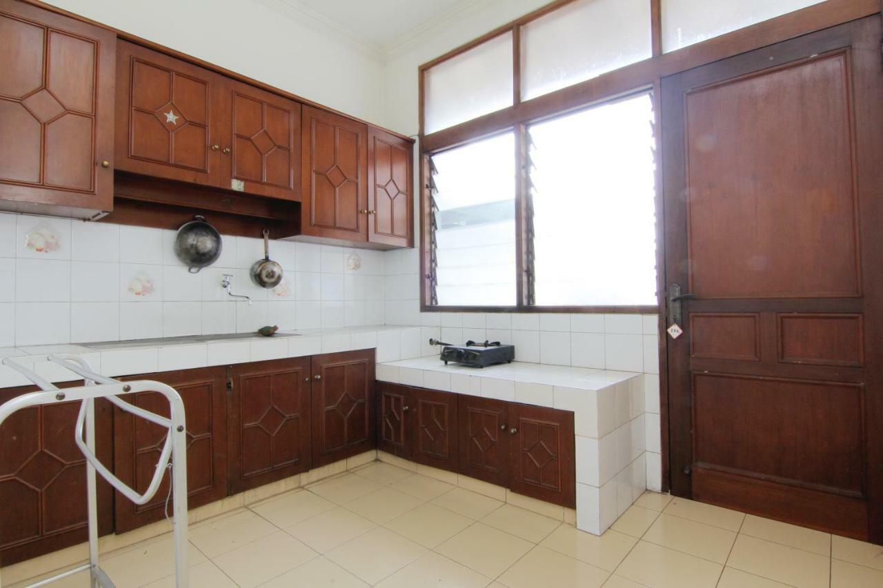 Villa Enggal Lembang Extérieur photo