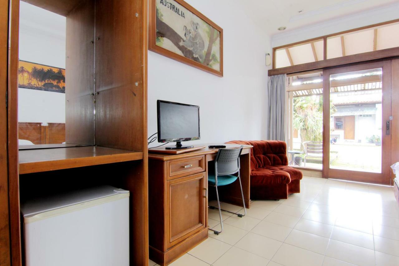 Villa Enggal Lembang Extérieur photo